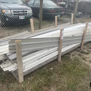 Dutch Top Vinyl Siding 
 UNRESERVED