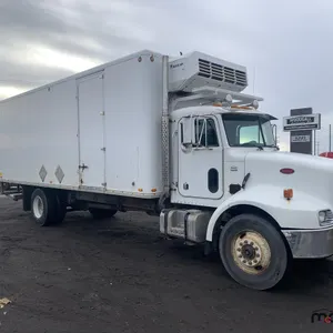 2004 Peterbilt Semi with KD -II SR Reefer Box