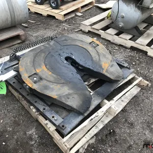 Jost Fifth Wheel 
 UNRESERVED