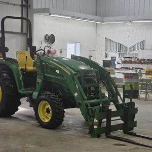 2008 John Deere 4520 Tractor w/ JD 400X FEL
 UNRESERVED