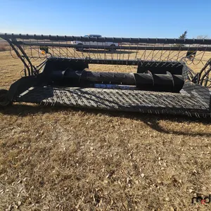 Lexion D516 16' P/U Header
 UNRESERVED