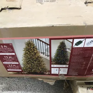 7.5' Prelit Artificial Christmas Tree
 UNRESERVED