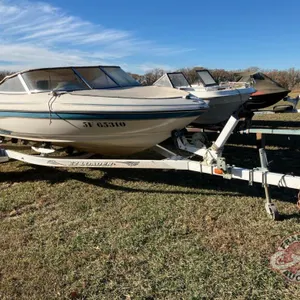 17.5' Glastron Boat w/ Ez Loader trailer, VIN: 1ZEAAYNR62A051570, K47, Owner: Grant J Harder, Seller: Fraser Auction _______________________ **Key and
