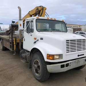 1996 International 4700 S/A HMF A130KU2 Knuckle Boom Truck