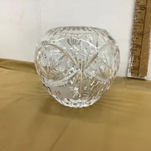 CRYSTAL VASE
