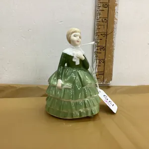 SMALL ROYAL DOULTON FIGURINE - BELLE