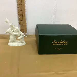 SNOWBABIES - "I HAVE LOTS TO GIVE" ORNAMENT
