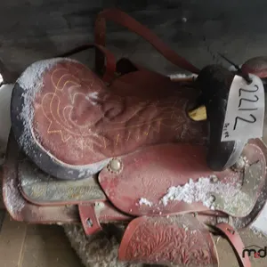 17" Saddle
 UNRESERVED