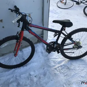 Movelo Algonquin Bike
 UNRESERVED