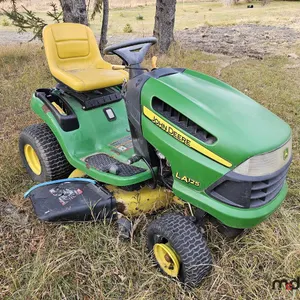 2008 John Deere LA 125 Mower