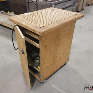 Cabinet 
 UNRESERVED