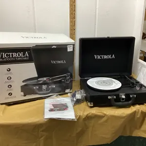 VICTROLA BLUE TOOTH TURN TABLE