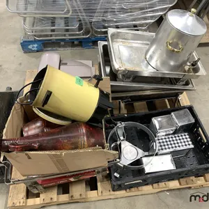 Pallet Of Restaurant Supplies Including Coffee Grinder, Serving Trays & More
 UNRESERVED
