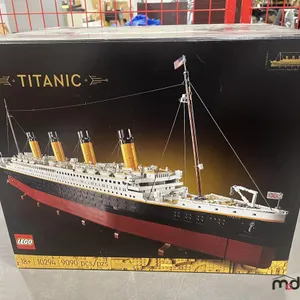 Titanic Lego Set
 UNRESERVED