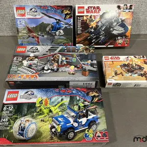 Jurassic World and star Wars Lego Sets
 UNRESERVED