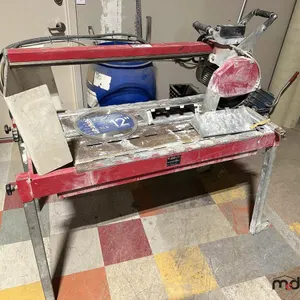 Daltile Tile Cutter
 UNRESERVED