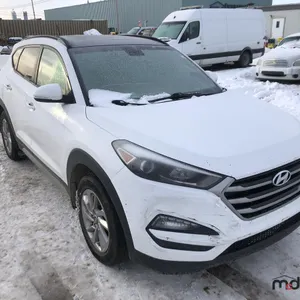 IMPOUND UNIT: 2017 Hyundai Tucson SUV
 UNRESERVED