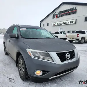 2015 Nissan Pathfinder SUV
 UNRESERVED