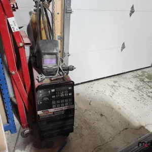 Lincoln Electric Welder
 UNRESERVED