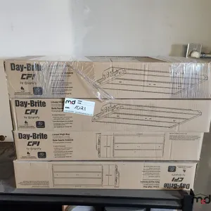 (4) Day-Brite CFI Bay Lights
 UNRESERVED