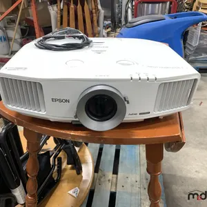 Epson LCD Projector
 UNRESERVED