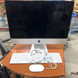 Apple iMac Computer
 UNRESERVED