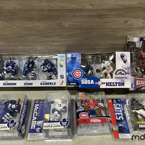 Sports Figurines
 UNRESERVED