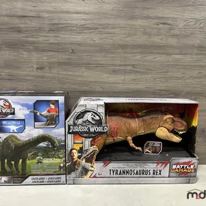 (2) Jurassic World Dinosaurs
 UNRESERVED
