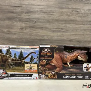 (2) Jurassic World Dinosaurs
 UNRESERVED