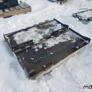 (2) Universal Adapter Plates 
 UNRESERVED
