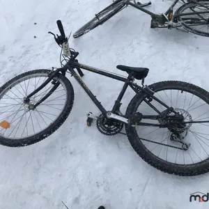 Specialized Hard Rock Bike
 UNRESERVED