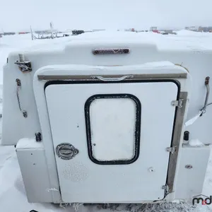 Truck Box Topper
 UNRESERVED