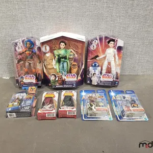 Box w/ Star Wars Force of Destiny Doll Figures & More 
 UNRESERVED