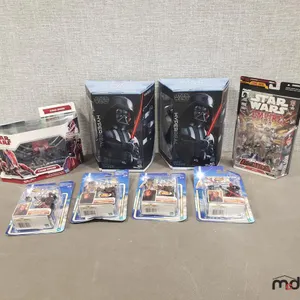 Darth Vader Hyper-Real Statue Figures & Misc. SW Figures 
 UNRESERVED