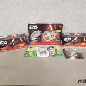 Box w/ Star Wars Air-Hogs RC Millenium Falcon & Misc. 
 UNRESERVED