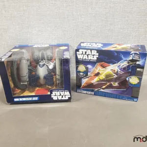 Box w/ Star Wars TCW Hailfire Droid & Kit Fisto's Star-Fighter
 UNRESERVED