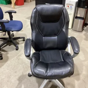 LEATHER OFFICE CHAIR