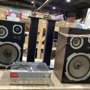 SHELF #4 - HARMON RECEIVER + 2 HITACHI SPEAKERS + SPEAKER STANDS