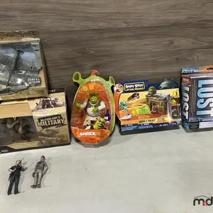 Misc. Figurines
 UNRESERVED