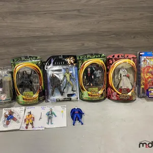Misc. Figurines Lord Of The Rings, Baseball and Marvel
 UNRESERVED