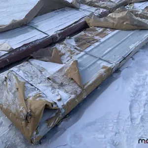Lift of 10' Metal Roofing
 UNRESERVED