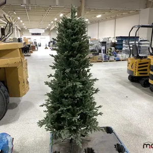 6' Artificial Christmas Tree
 UNRESERVED