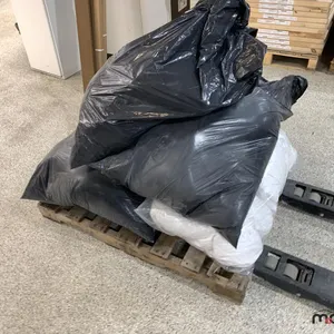 Pillows, Blanket & Clothing
 UNRESERVED