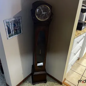 1930 Westminster Granddaughter Clock
 UNRESERVED