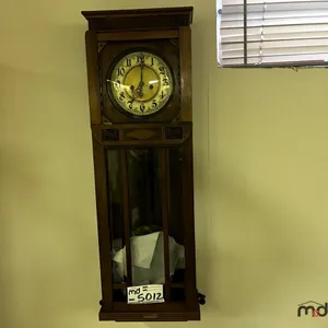 Antique Wall Clock
 UNRESERVED