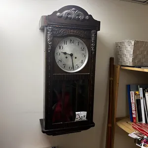 Antique Wall Clock
 UNRESERVED