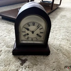 1910 Steeple Mantle Clock
 UNRESERVED