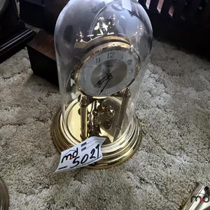 Anniversary Clock
 UNRESERVED