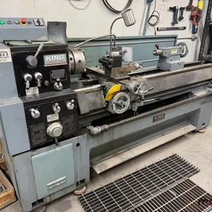 16" x 18" Gearhead Engine Lathe
 UNRESERVED