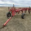 Massey Fergusen 880 5-Bottom Plow